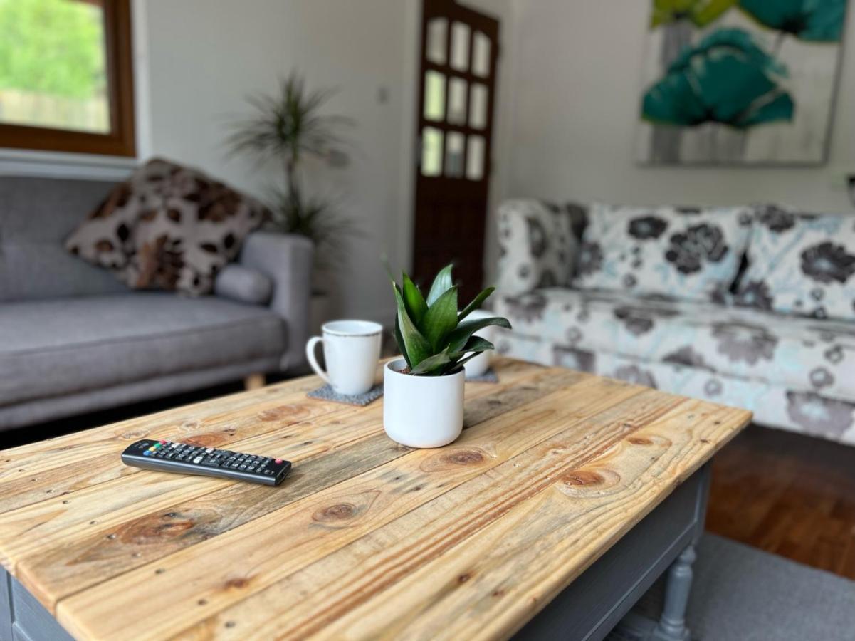 Birchwood Cottage Tore Extérieur photo